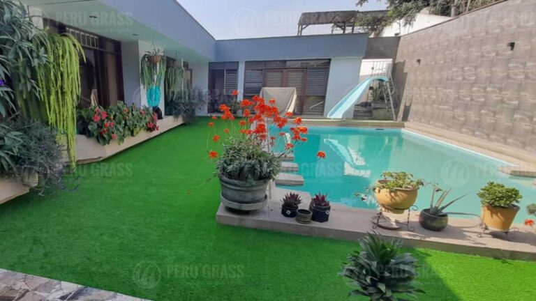 grass-decorativo-para-piscina